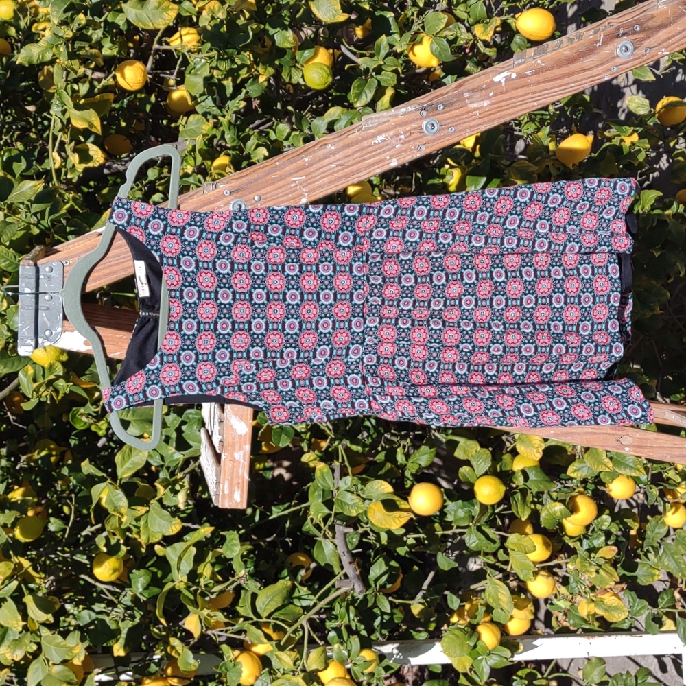 Socialite Floral Print Mini Dress Back Zip w/ Cut-Out Back M